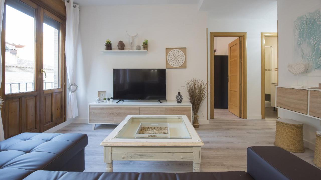 Apartamento Pasaje Del Barco By Toledo Ap Екстериор снимка