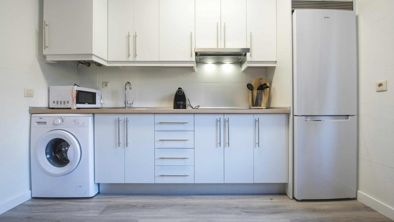 Apartamento Pasaje Del Barco By Toledo Ap Екстериор снимка